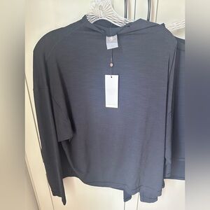 NWT CALIA by Carrie Underwood Black Mockneck Workout/Lounge Tee SZ L